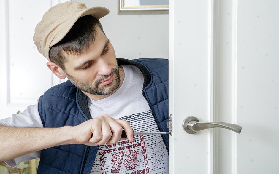 ouverture de porte claquée serrurier Noiseau