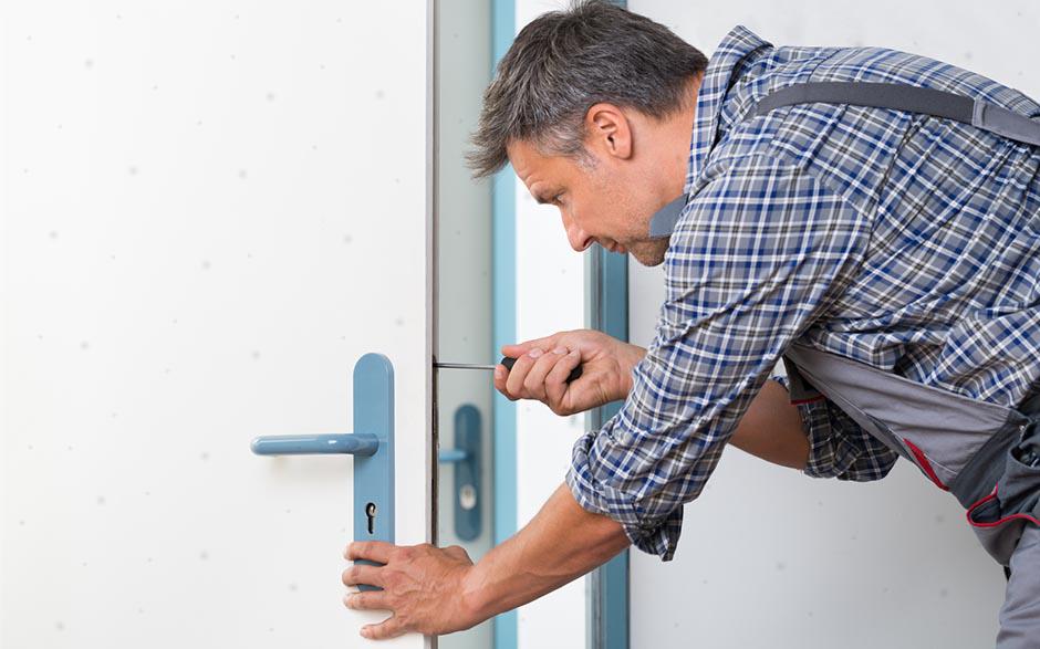 ouverture de porte claquée serrurier Noiseau
